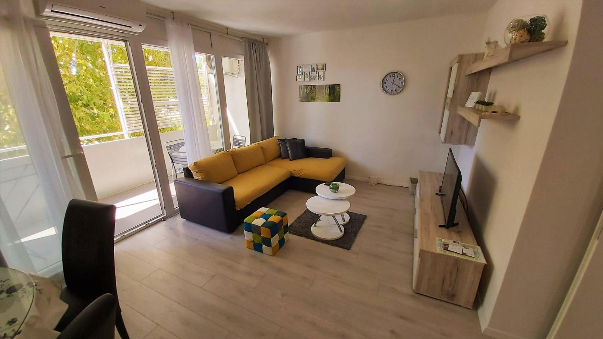 Apartment Punta โอมิช ภายนอก รูปภาพ